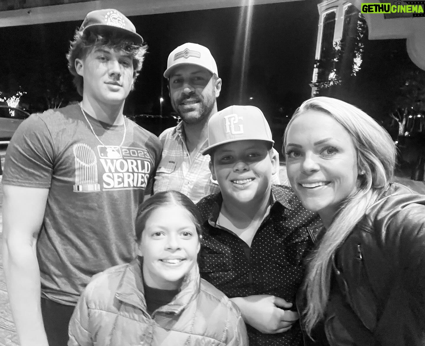 Jennie Finch - 2.7K Likes - Thankful.
Lord, we don’t know the whys & how’s.
We will keep looking up and trusting You.
You are the author, thank you for loving us, sending Your Son, making a way.
Wherever you are today (physically & emotionally), I’m praying for you.
🙏🏽🍁💛