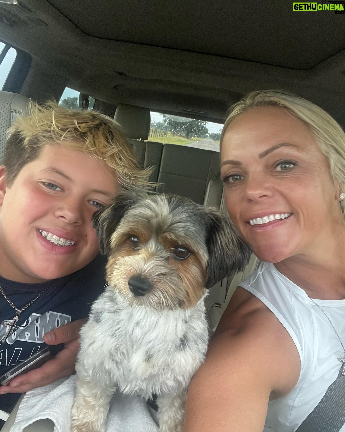 Jennie Finch Instagram - It’s Thursday! 🥳🥳🥳