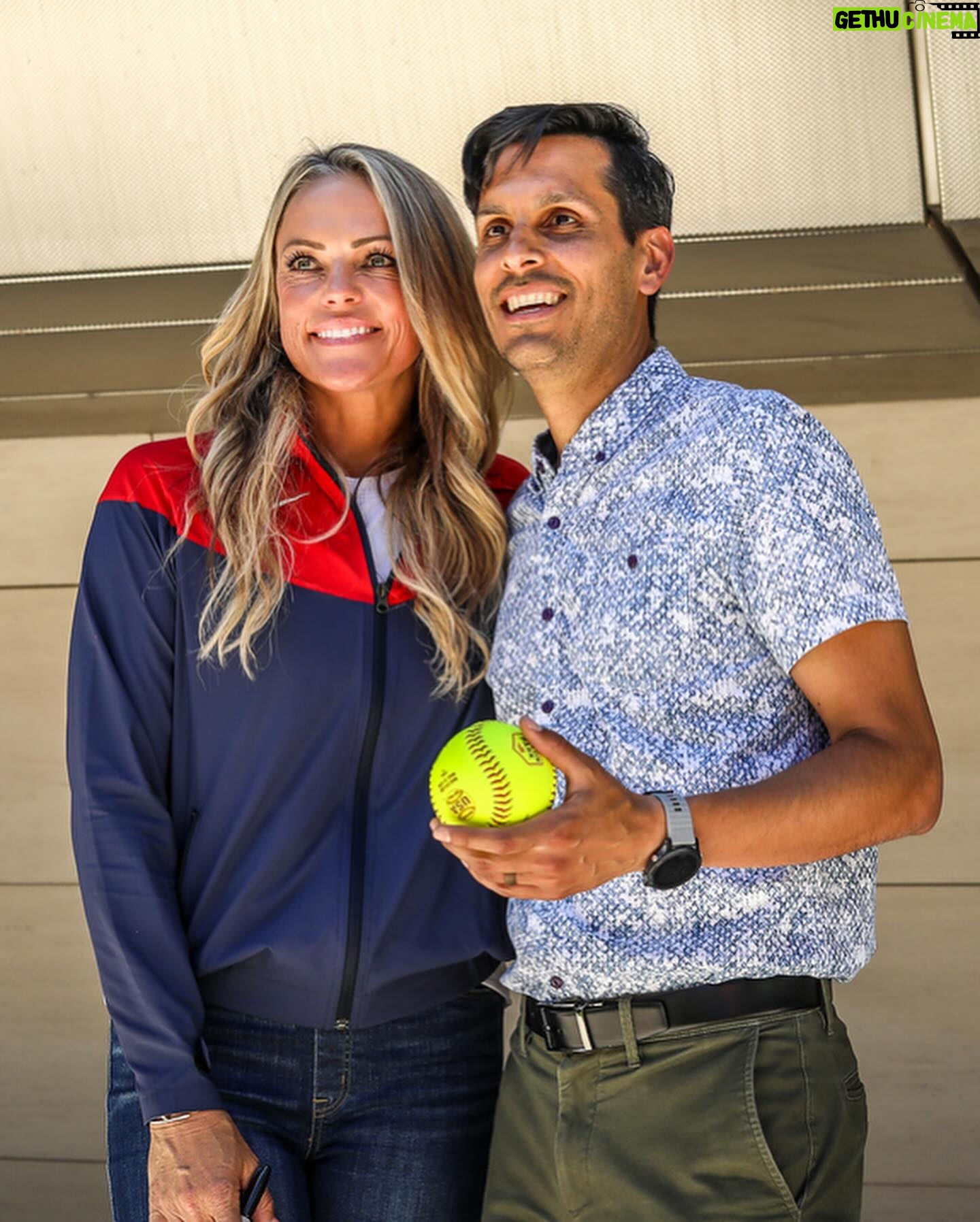 Jennie Finch Instagram - The celebration continued for our new stadium partnership with @DevonEnergy! Jennie Finch was honored as a guest speaker for the event and had a moving words on this partnership and what it means to the sport! (Slide 3 & 6). #USASoftball, OKC Spark, OU Softball, and OSU Softball had representatives at the Devon Employee Event in Downtown OKC at the Devon Tower to sign autographs and throw some batting practice!