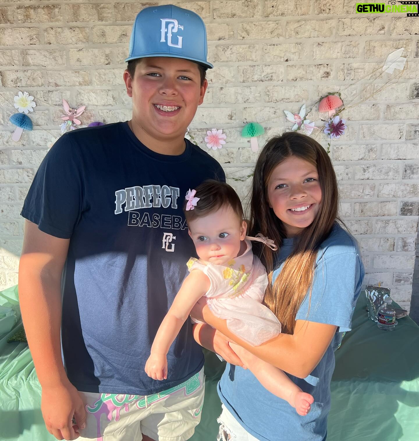 Jennie Finch - 3.1K Likes - Our sweet CeCe girl (niece) turned 1 today with the sweetest celebration! 🥰🎂🍭 Family time is the best time! 🙏🏽🩷