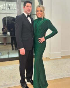 Jennie Finch Instagram - Ballin’ ⚜️💚💛💜