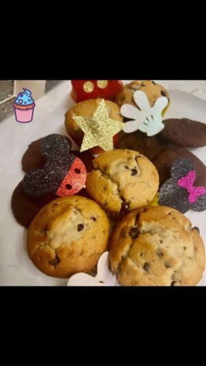 Jennie Jacques Instagram - ALL ages & levels of #baking are encouraged to join in the #bakingfun 😀 
A Disney bake for #meawarenessday classic chocolate chip muffins & triple chocolate cookies with a twist #dairyfreebaking by Grace & Emilio @smileforme a special bake for a special day 💙 WWW.BAKE4MECFS.COM link in @bake4mecfs bio!