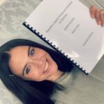 Jennie Jacques Instagram – I’m reading (& learning) how hyperbaric oxygen therapy #hbot helps a variety of conditions from #carbonmonoxidepoisoning  to #sportsinjury to #decompressionsickness to #multiplescerosis & more. 
The above 👆 by Hayden Dunstan has been extraordinary to read. I’ve been experimenting with #hbot as part of my multi-pronged approach to help manage my “post” viral #mecfs – check out my latest blog (Linktree in bio) for further details. The potential benefits of HBOT from #woundhealing to “oxygen as an anti-inflammatory & anti-bacterial agent” has blown my mind. So what exactly is it? In Dunstan’s words, HBOT is, “The administration of pure oxygen (enriched breathing) mixed at higher than atmospheric pressure.” In my words; HBOT is me laying down for 2 hours in a multi person chamber, breathing pure oxygen via a fitted mask at 14 metres (2.4 ATA) below sea level, with required oxygen breaks. All I had to grasp was equalising my ears to adjust re the change in pressure. Gases under pressure act differently, which means HBOT enables oxygen to get directly into my plasma & tissues; saturation of oxygen at a level far higher than that of normal (baric) oxygen breathing. In my opinion, non-invasive therapy, such as HBOT, should be available on our NHS, for the #millionsmissing to at least try (& many others) who may very well benefit. I don’t mean the commercial kind that likely won’t dive deep enough for effect. I mean HBOT used at Diving Centres like @midlandsdivingchamber for divers with “the bends” & more recently helping some people battling #longcovid 
HBOT has been utilised for over 💯 years; it isn’t new – are we underestimating it’s wider potential in 2020? If so, why? Dunstan sharply reiterates, no one is saying it’s a cure but a complimentary therapy, hence the name & I couldn’t agree more. To date, HBOT brings me the most significant short term relief. While I experiment with how to possibly maintain the gains 💪 I am hoovering up as much knowledge as I am oxygen & anyone who wants to join me in finding out more about HBOT should start with Hayden Dunstan’s website – again, link in my LinkTree! 5/5 for the straightforward, informative writing!