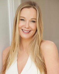 Actress Jennifer Gareis HD Instagram Photos and Wallpapers June 2024