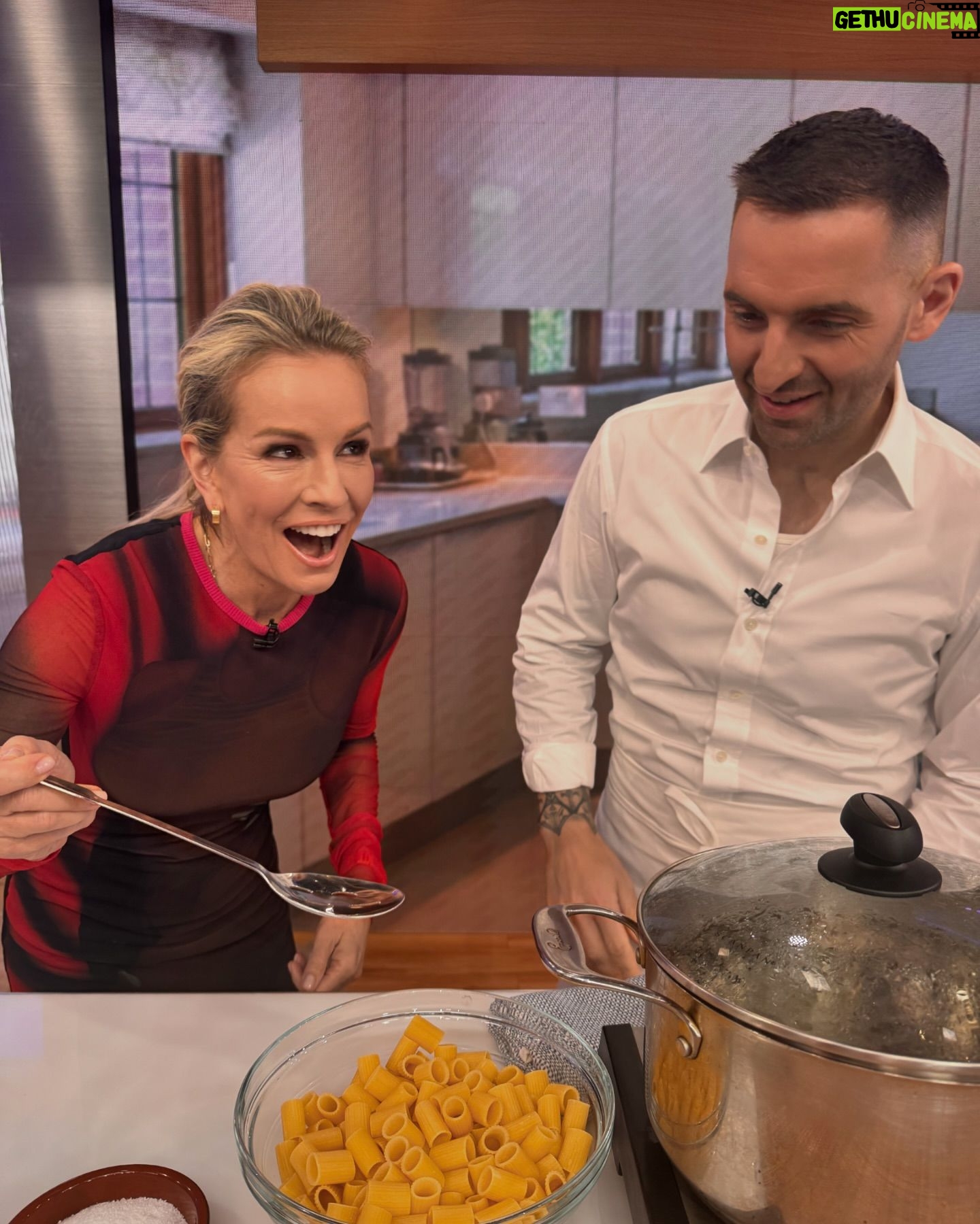 Jennifer Ashton Instagram - I think I may have convinced @mariocarbone of @majorfoodgroup to let me in their kitchen… NOT! What a restaurant, what a chef! And since I’m half Italian, this is a natural fit for me lol!🍴😃 #carbone #pasta #italianfood