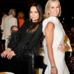 Jennifer Ashton Instagram - I see you weekend! Happy Friday everyone! 🖤🤍