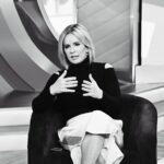 Jennifer Ashton Instagram - This week’s issue of my free newsletter, AJenda, is out! It talks about how to burn calories without going to the gym, features one of my protein packed smoothie recipes, and a special perspective affecting men. There’s also a link to buy the latest issue of my magazine which is out NOW! Sign up at joinajenda.com or at the link in my bio. #proteinsmoothie #NEAT #newsletter