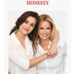Jennifer Ashton Instagram - In today’s issue of my free weekly newsletter, AJenda, my Dose of Honesty is about what I will tell my daughter, @chloee_ashtonn about menopause NOW so that she ready in the future! The best way to have a good menopause is to prepare for it as much as possible 10-20 years before it happens. Stop whispering, start talking. 🙏🏼👏🏼👍🏼💕 Sign up in the link in my bio or at joinajenda.com Photo cred @aekholloway Hair @scott.waldman1 Makeup @camillian13 #mothersday #joinajenda #menopause #perimenopause