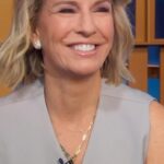 Jennifer Ashton Instagram - After 13 years at ABC News, @drjashton announces she’s leaving to pursue a new business venture focused on women’s health. We will miss you, Dr. Jen! ❤️