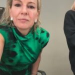 Jennifer Ashton Instagram - Dressing room chat: should you check “hormone” levels if you think you are in perimenopause? And: how I cut my nose… and: when my new magazine will be available… watch here and for my free weekly newsletter, go to the link in my bio or www.joinajenda.com #perimenopause #nomakeup #newsletter #womenshealth