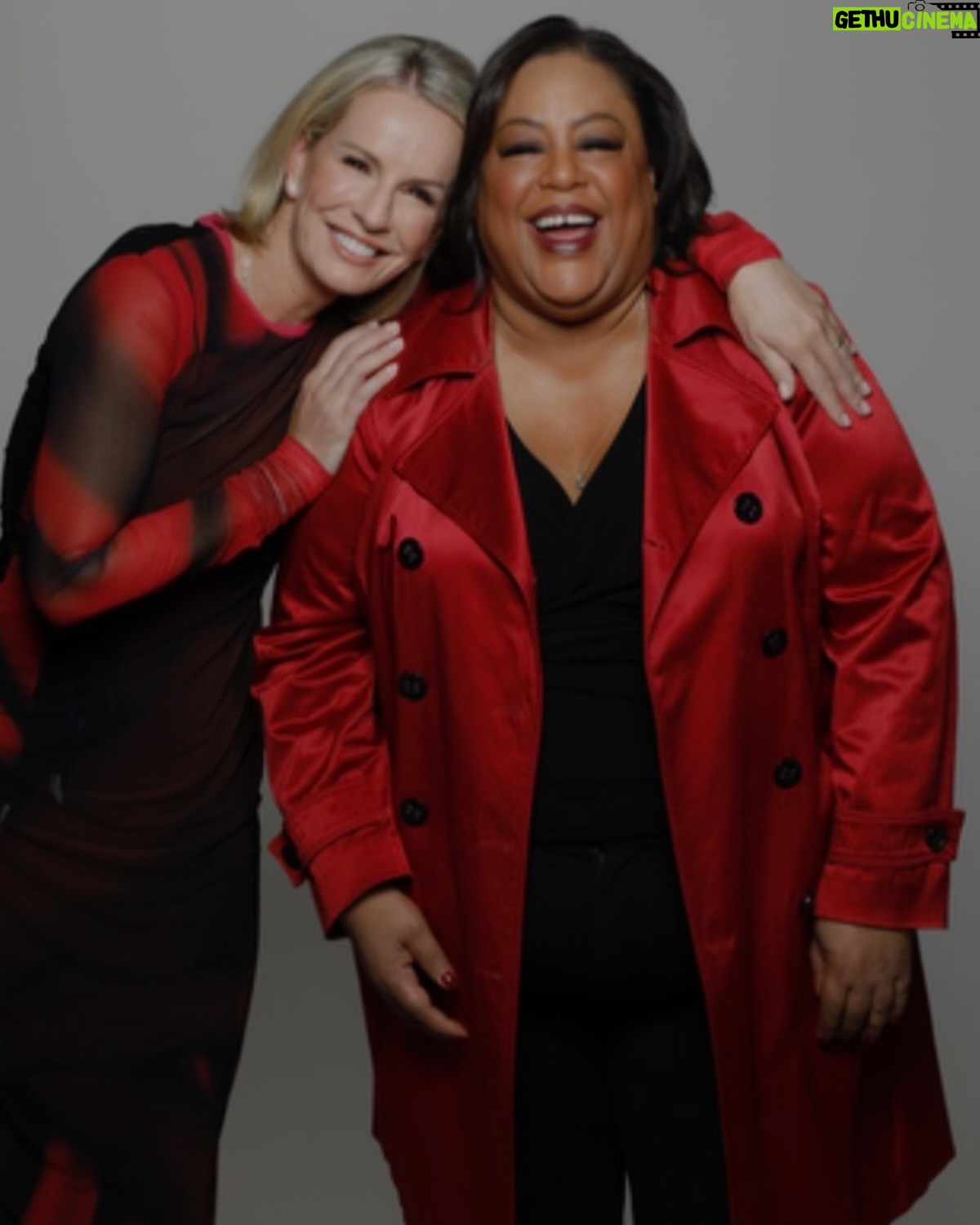 Jennifer Ashton Instagram - Happiest birthday to the best work sister I have ever had! @catmac29 you are a boss of a friend, a boss of an Executive Producer and an exceptional leader/ person! Happiest birthday to the definition of Minnesota Nice! Photo cred Heidi Gutman/ ABC ❤️❤️