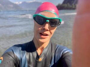 Jennifer Beals Instagram - When you get out of the water thinking, “gee that was colder than I thought it would be”…and then your beloved points out the draft in the caboose. 😳

Let’s give it up for the wetsuit of all wetsuits. Lighting candles for its peaceful journey home. I’ll never forget the adventures we had. ☺️🌊🐳🐬🦭🐚🐟 🏊🏼‍♀️