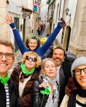 Jennifer Beals Instagram - Lisbon, I miss you already. 
I feel a fado song coming on…
💛🦚