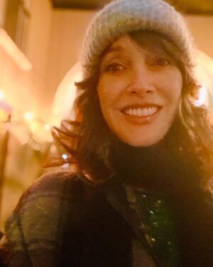 Jennifer Beals Instagram - Lisbon, I miss you already. 
I feel a fado song coming on…
💛🦚