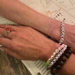 Jennifer Beals Instagram – We remembered how many of y’all wanted to bid on the Bette and Tina vows so we made this custom version for you. 💜All proceeds go to @glsen ! 🌈 If you’re unfamiliar with this amazing organization they work “to ensure that LGBTQ students are able to learn and grow in a school environment free from bullying and harassment. Together we can transform our nation’s schools into the safe and affirming environment all youth deserve.” 
Enjoy! #lovewins 

Link in bio! 

📸: @dawnokoro