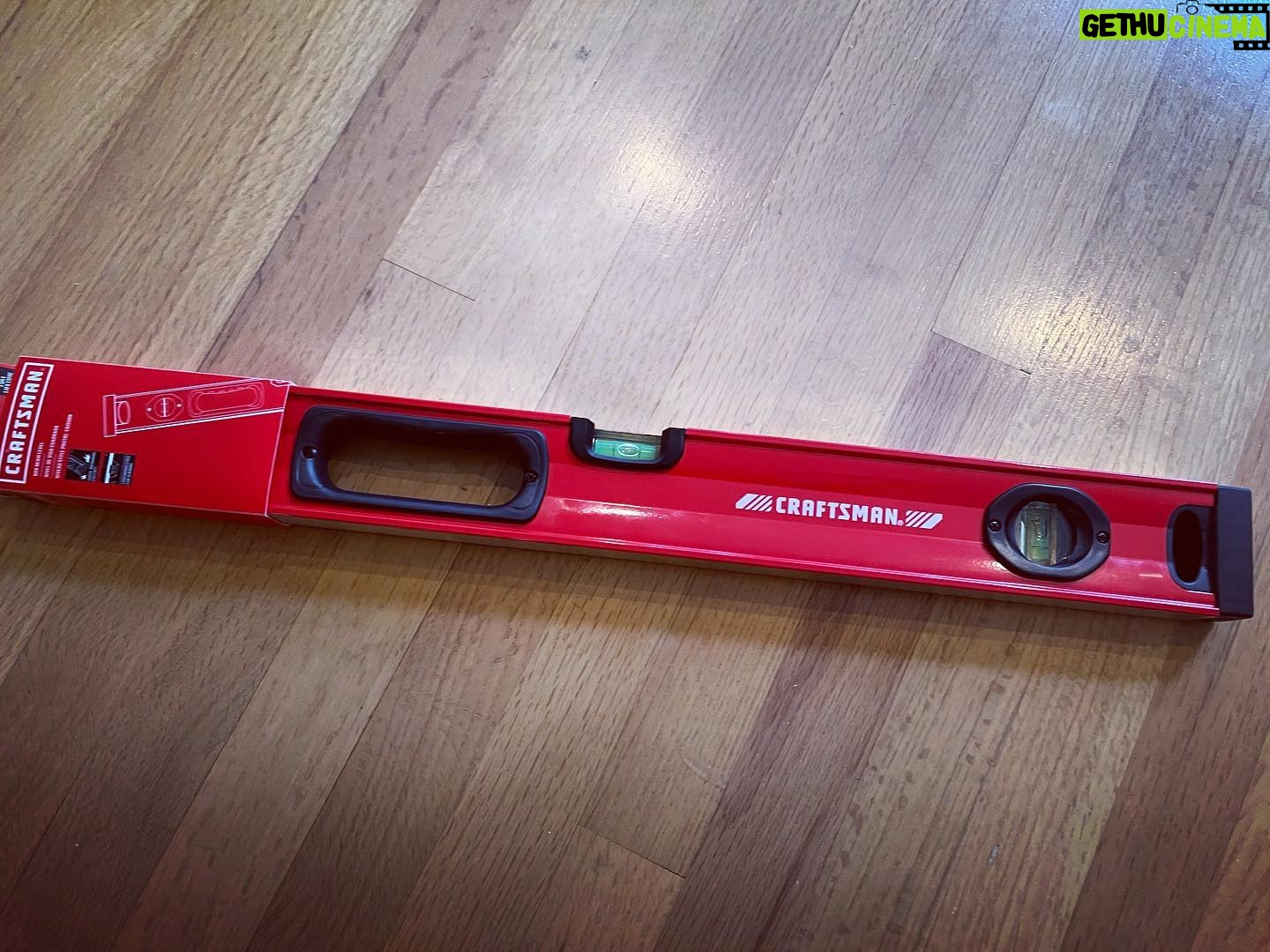 Jennifer Carpenter Instagram - Sometimes it’s nice to just buy something for youSELF. #keepitonthelevel #treat