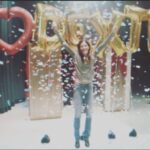 Jennifer Carpenter Instagram - From my phone to yours! These were taken after my last take, on my last scene, of Dexter 2 🙃 @dexterdailycom #deb It was a good f%*ck🍩ng time! 🤘🏻