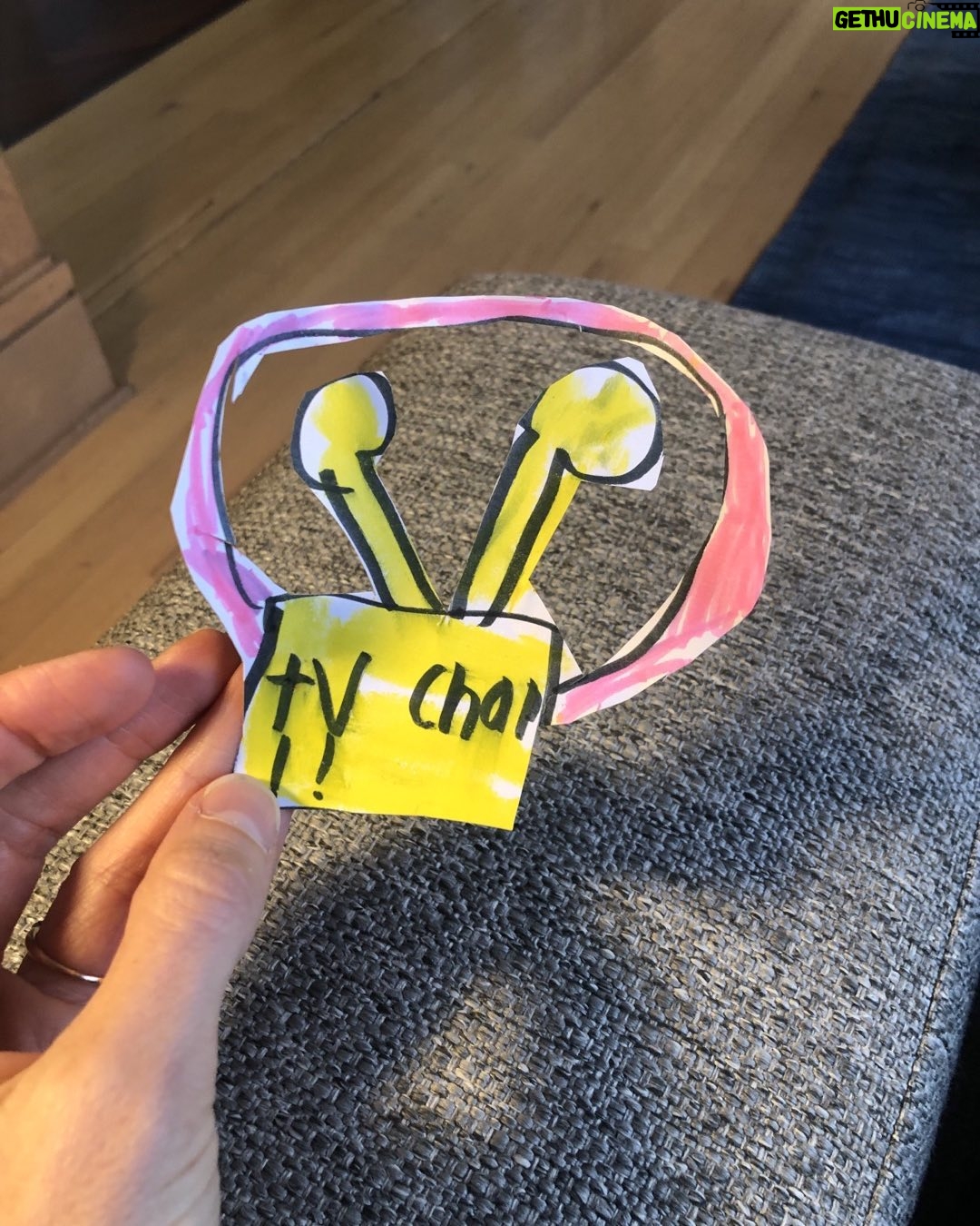 Jennifer Carpenter Instagram - I fixed the TV and my son awarded me with this medal 🏅 He did what he does best; he turns everything into a win!