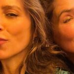 Jennifer Esposito Instagram - This woman right here- @jenniferkhowell of @theartofelysium hosted Fresh Kills in celebration of our crazy journey, the hope we had for our self made film and the absolute necessity of ART!!! She believes, as I do, that art heals!!! It’s simply the most important thing we have in understanding one another and healing our differences. Independent films, truly indie films, are a dying breed and are so VITAL! They offer a different perspective that what the main stream movies are giving you! Please support them when you can. It’s the ONLY way you will see new, different, stories and voices that represent us ALL!!! On behalf of myself, my team and our film, FRESH KILLS, thank you for such an amazing evening surrounded by likeminded artists. Thanks @chriscrokos for introducing me to this amazing group who is doing such important work. And the incredible musican @milckmusic blew us away. @leslieowen_omg @sjsprecher @chris.tricarico @emily_bader @francomaicas @tkhuntress @alicia_coppola