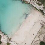 Jennifer Hoffman Instagram – Hiken over het ruige Menorca? 🥾 Dat kan nog best een opgave zijn. Maar gelukkig wordt je na elke klim beloond met een spectaculair uitzicht. 🇪🇸
