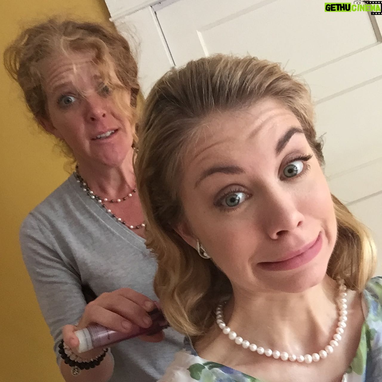 Jennifer Holland - 42.2K Likes - Back in 2016, I got to work with an amazing group of people, most of whom I’m still friends with today! We spent months together in Memphis filming a tv show, playing a game I had never played before called corn hole, and stuffing ourselves into vintage clothing. The result? A labor of love about the early careers of Johnny Cash ( @kevinfonteyne ), Elvis ( @drakemilligan ) , Jerry Lee Lewis ( @christian_lees ) (and many more) and of course, the producer who started it all, Sam Phillips ( @chadmichaelmurray ), and his poor little wife Becky. (Me)
SUN RECORDS is back! And airing on @paramountplus for your viewing pleasure ❤️