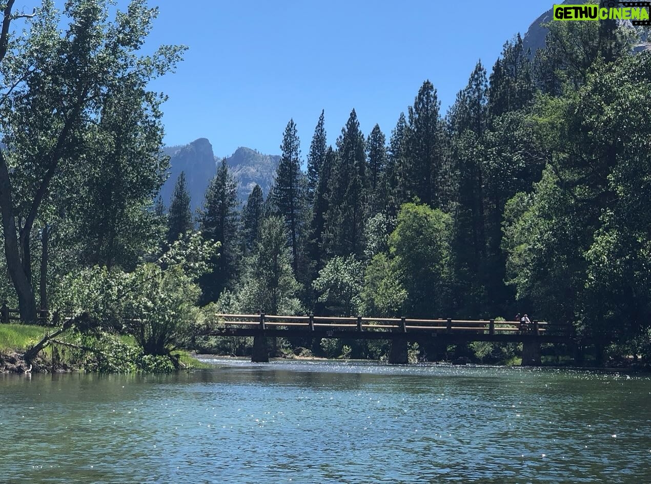 Jennifer Holland - 52.6K Likes - Dreaming of my happy place: Yosemite with people I love. What’s yours?