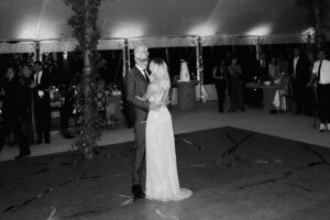 Jennifer Holland Instagram - James! Thank you for sharing your love, life and family with me. Thank you for choosing me, for elevating me, and for always making me belly laugh. Here’s to many more years to follow the first extraordinary 7. 
………………………………………..
@jamesgunn and I got married surrounded by the most beautiful humans, the most magical scenery, and endless love and laughter. My gratitude is bursting at the seams. Thank you to every single staff member who worked so hard to make this event special for us and for our guests. It was so seamless and stunningly beautiful, I felt like I was in a movie. We only had one uninvited guest: Mr. Bull Moose. But, he sort of lives there. So, I guess we were in his home.
My Hair: @lisasatornhair 
My MU: @rachelgoodwinmakeup 
James grooming: @louisemooninc 
Stylist: @carrielauren 
@lexfordays @victordevita 
Photos 1,2,3,4,6,7,9: @jonnymarlow 
Photos 5, 8: @jessmigliophoto
Event coordinator: @eksevents