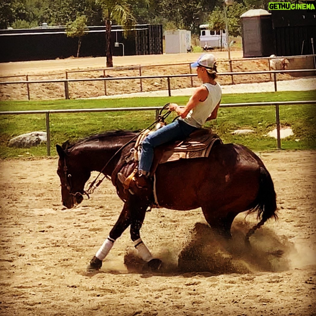 Jennifer Landon Instagram - I think I became an actor just so I could learn new things and travel to new places. It often isn’t that. But today it was. And so today I’m happy.