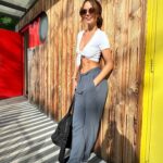 Jennifer Metcalfe Instagram – Bye bye rainy days u will not be missed 👋🏽 ☀️ 

@gymshark @gymsharkwomen 

Links in stories and highlights 💃🏻 

#ad