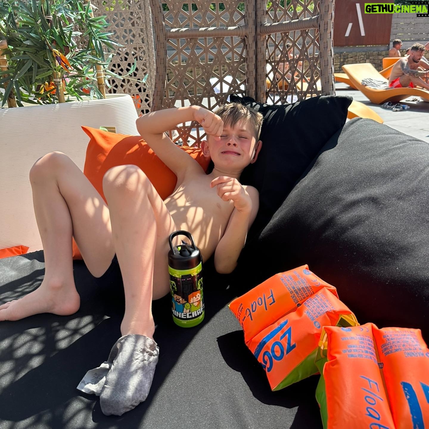 Jennifer Metcalfe Instagram - Happy 6th birthday to the light of my life ♥️
