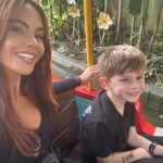 Jennifer Metcalfe Instagram - Kicking off Halloween season @altontowers with my boy 🥰 they know how to do it there 😅😅🧟‍♀️🧟‍♂️ 🎃 🍁 altontowers #scarefest #prinvite #ad @runraggeduk
