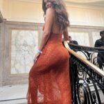 Jennifer Metcalfe Instagram - When life gives u lemons eat oranges 🍊 🍋🍊🍋 @nationalfilmawards @hollyoaksofficial Dress - @depop customised by E&A tailors Broadheath ✂️ Hair and make up moi 😊