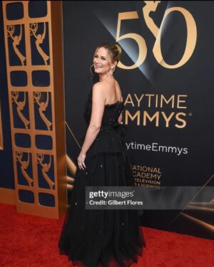 Jennifer Nettles Instagram - About last night…….
Photo dump from a beautiful night celebrating and performing at the 50th Annual #daytimeemmys. What an honor to perform with @bsherman2222 a song that we wrote and for which we are nominated! And an absolute treat to get to meet the legendary @therealsusanlucci !!! 
H&M @ashleydonovan 
Styling @hayley_atkin_ 

Tags for red carpet:
Dress @csiriano
Shoes: @larroude
Necklace: @levian_jewelry
Ring: @kallatijewelry

Performance look
Dress: @jasonwu
Shoes: @laroude
Earrings: @kallatijewelry
Ring: @anabelachan
Clutch: @carolinaherrera