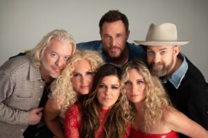 Jennifer Nettles Instagram - Pre-sale starts today for the Take Me Home Tour with @littlebigtown. Grab your tickets with code: SL2024⁣
📸: @bfluke