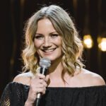 Jennifer Nettles Instagram - No dry eyes left tonight in this wonderful @pbs series! Bring your big heart and your tissues and watch what happens when an “everyday hero” gets his very own theme song!!! (Photo Dump of “American Anthems” shoot!:-) I love storytelling! Especially about amazing people! I had the honor of writing a song for and about a very inspiring man. Seth Grumet is a cancer survivor who fought hard for himself AND for others in their most vulnerable of times. Tonight, June 24th, is the first episode featuring me and my buddy @bsherman2222. And we will be followed in subsequent episodes by some of your favorite songwriters and artists to include: @rustonkelly, @thewarandtreaty, @camcountry, @lindsayell and @leebrice. Don’t miss it! Or if you do give it a stream on the PBS app!