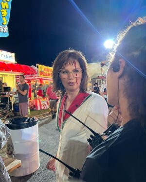 Jennifer Nettles Instagram - Family can be so complicated. To find out why Aimee Leigh is bloody and watch her sister-in-law, May May (@thekristenjohnston) chase her through the grandstand, watch @therighteousgemstones @hbo @streamonmax new season! (Wish I had gotten to keep that watermelon 🍉 jumpsuit though!;-)