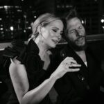 Jennifer Nettles Instagram - @jennifernettles & @noelschajris nos deleitaron con una presentación única desde la ciudad de Atlanta 🇺🇸 con el estreno mundial de Love’s Still Here 🥰 #LatinAMAs
