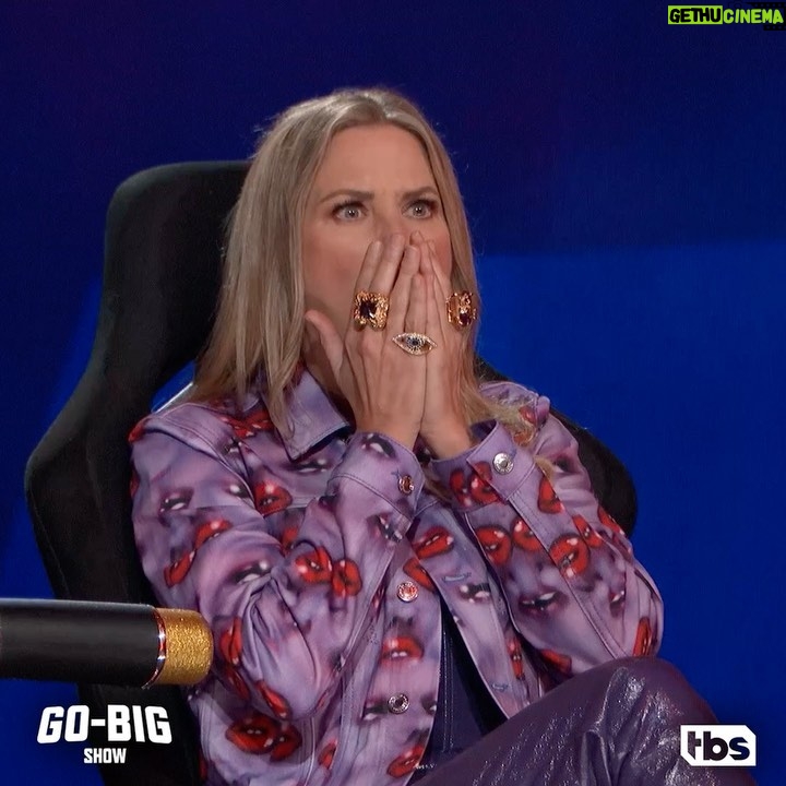 Jennifer Nettles Instagram - This show never ceases to amaze me (and make me question people’s sanity)!! The acts have been dangerous and crazy all season & I can’t wait for y’all to see what they each bring next week for the semi-finals! Don’t miss more jaw-dropping acts tonight at 9/8c on @tbsnetwork!
