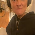 Jennifer Weist Instagram - Gestern den 6. Song meines zweiten Albums aufgenommen. Vorfreude ist groß! #angrywoman #angrywomen