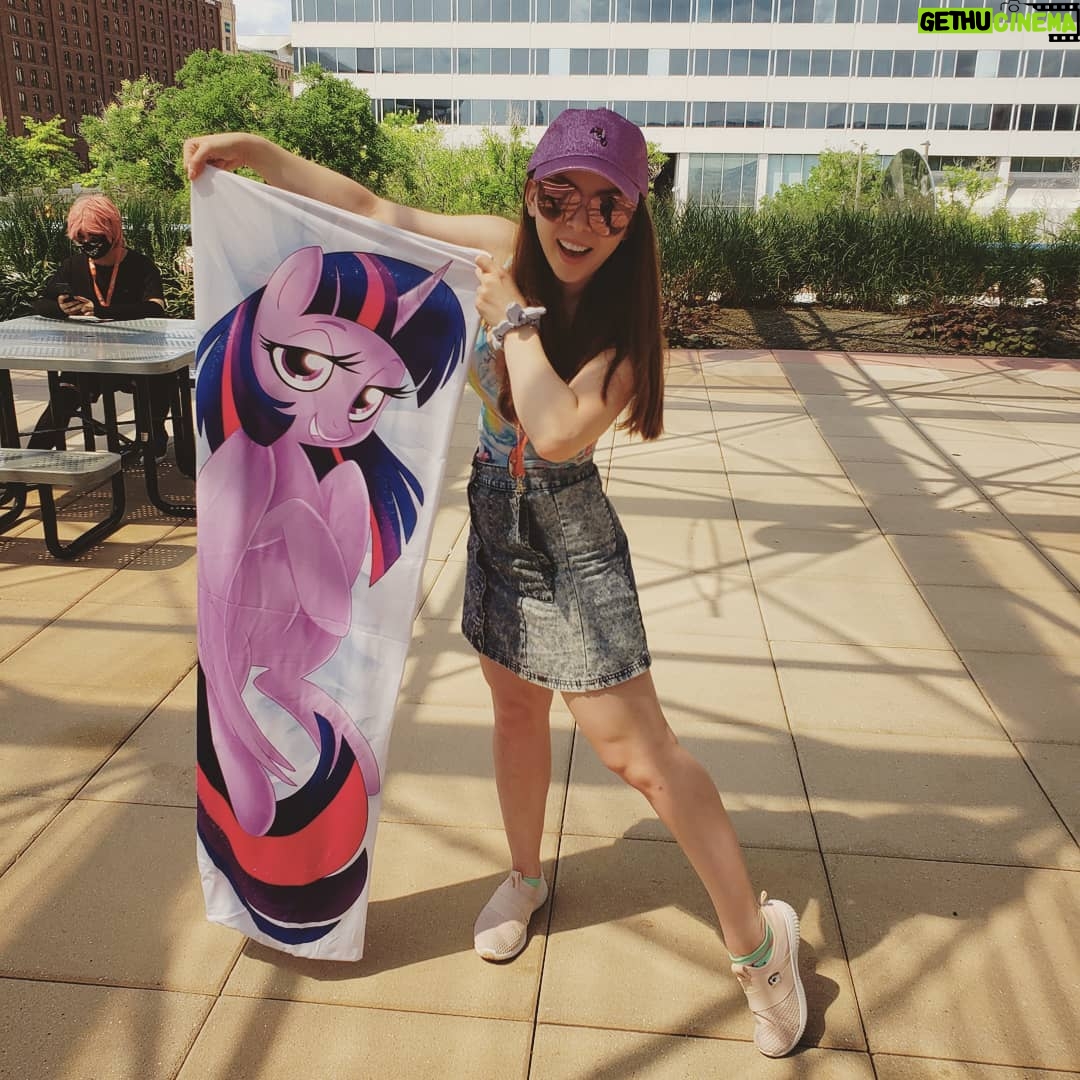 Jenny Nicholson - 6.2K Likes - Bronycon is like 85% body pillows
