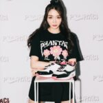 Jenny Cheng Instagram – 🖤🩷15 年前的傳奇鞋款 
Nike Air Max 1「The Grand Piano」 復刻上市
剛好是我最愛的顏色black & pink 怎麼能不收藏

@phantaci_06 @nike
#PHANTACIXNIKE #PHANTACI
#JAYCHOU #PHANTACIXNIKE #PHANTACI18