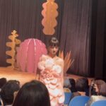 Jenny Cheng Instagram - 💜 謝謝Jasmine Galleria的邀請 讓我看到那麼精彩的時裝秀展演 這次秀的主題是「多肉植物的繽紛與生命力」 而我化身多肉植物來參加充滿生命力的視覺盛宴 當時裝秀一展開彷彿走進了一個wonderland 隨著燈光、音樂以及專業舞者們的表演 彷彿置身於一個充滿活力的奇幻世界裡 很榮幸自己可以穿上時裝秀的第一套禮服出席 每套禮服都美的不可思議像是童話故事才會出現般 很喜歡主理人說的話「多肉植物堅韌有生命力」 「多肉植物也能長出屬於自己的花朵」 我們每個人都能成為屬於獨一無二的花朵 Dress @jasmine_galleria_taipei Jewelry @bulgari Higheels @bluebelltw @jimmychoo Makeup @90jollymakeup Hairstyle @wiwi.chang_makeup Photographer @rockykao456 Jasmine Galleria Taipei 手工訂製婚紗禮服 #JASMINEGALLERIA #2024CoutureCollection #Fashion