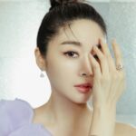 Jenny Cheng Instagram - 💜 很開心能受邀出席Jasmine Galleria時裝秀 這次秀的主題是「多肉植物的繽紛與生命力」 而我化身多肉植物來參加充滿生命力的視覺盛宴 穿著多肉植物為靈感的手工訂製婚紗禮服出席 禮服美到就像童話故事才會出現般的夢幻 Dress @jasmine_galleria_taipei Jewelry @bulgari Makeup @90jollymakeup Hairstyle @wiwi.chang_makeup Photographer @rockykao456 Jasmine Galleria Taipei 手工訂製婚紗禮服 #JASMINEGALLERIA #2024CoutureCollection #Fashion