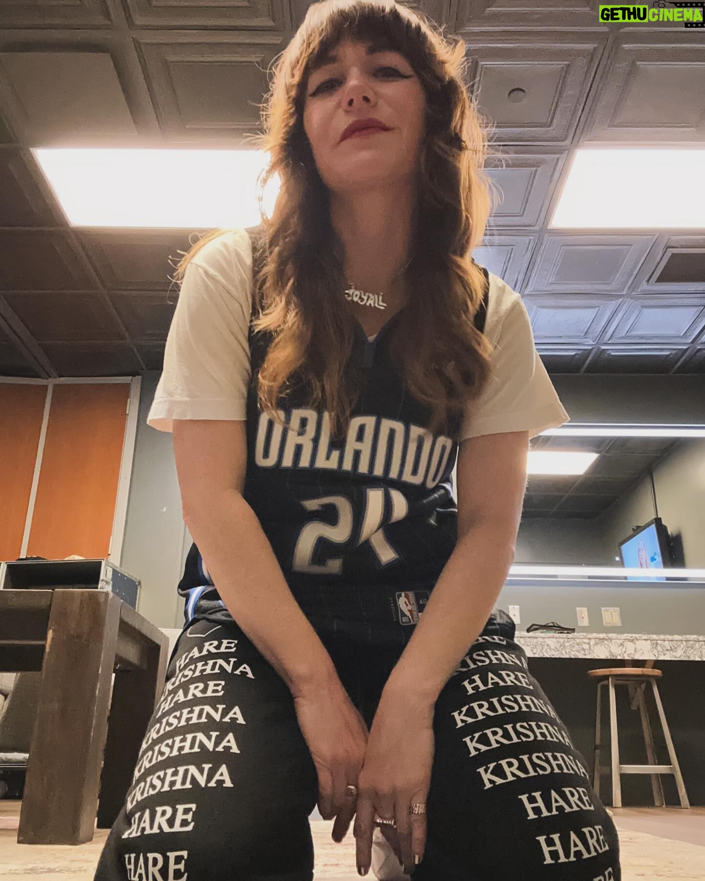 Jenny Lewis Instagram - tour nibbles w @postalservicemusic & @deathcabforcutie planking in florida!!! found a πΈ & tracksuit @vintageskinsco in pittsburgh screen test w @jimmytamborello @thewarholmuseum two graduates a fallen π© taking flight in @rodarte cape orlando magic πͺ @onlineceramics walks with pals dead dunks score in ATL DRIP DRIP new @postalservicemusic shirt by @lowlvl πΈ βs by @saladjockey & moi