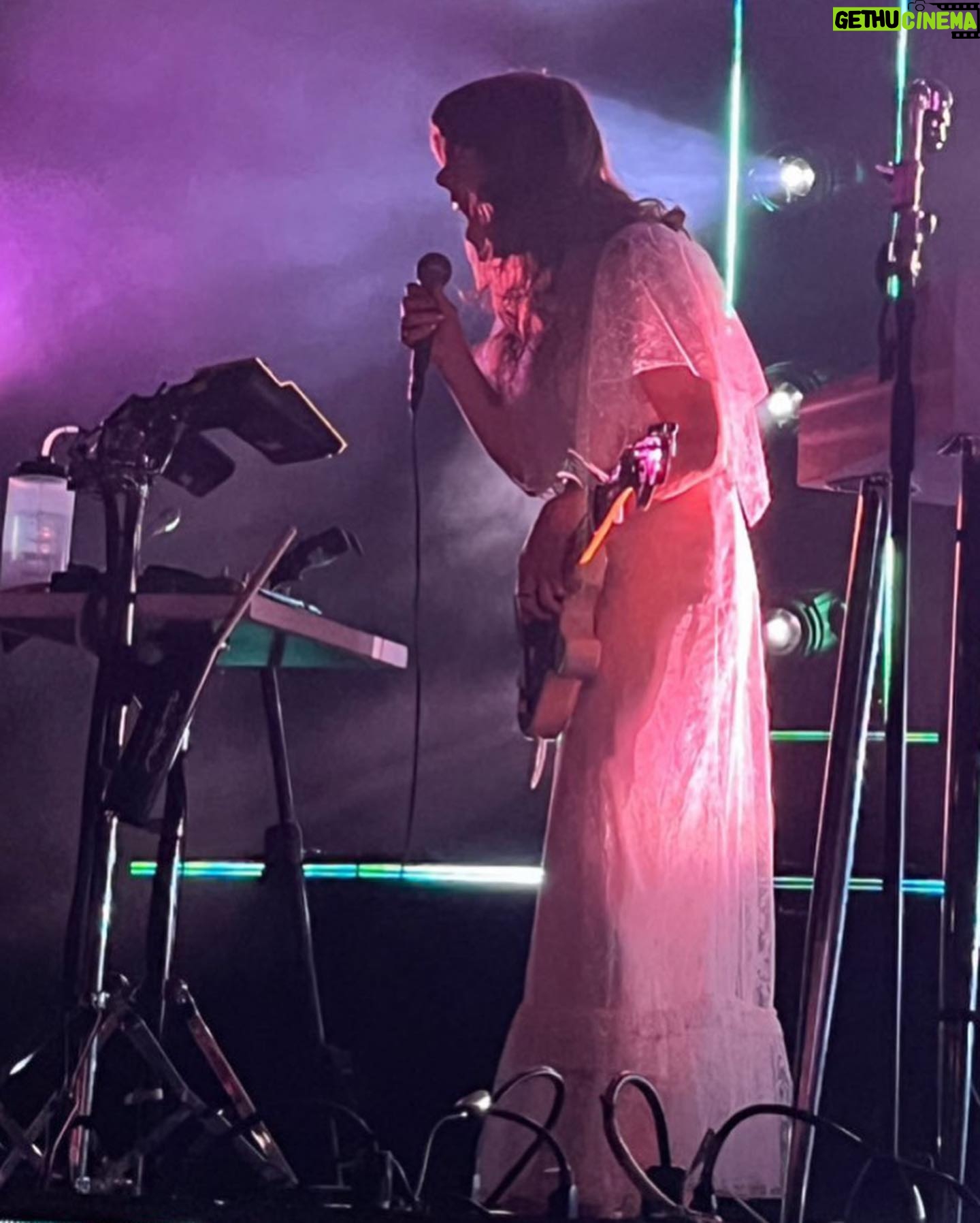 Jenny Lewis Instagram - snaps thx @postalservicemusic @deathcabforcutie @thebeths & 💀 ( terry AKA ancient rick )