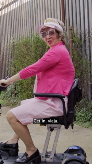 Jenny Lorenzo Instagram - We took some of the most iconic moments from Mean Girls and gave it a judgy, Catholic twist with a buncha viejas. You’re welcome. 

Full video in my Reels feed as well as YouTube! 

#meangirls #meangirlsedit #meangirlsbroadway #latinosbelike #growinguphispanic #latinamoms #abuela