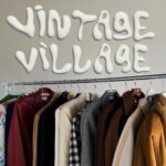 Jenny Skavlan Instagram - Reklame♻️ 14. og 15. september fylles vikingskipet på Hamar med bruktskatter når Norges beste på gjenbruk inntar Fæbrikstad og Vintage Village! Sjekk ut @faebrikstad kontoen, der kommer info om alle årets utstillere, foredragsholdere og mye mer! Vi er så stolte og gira over alle folka som skal bidra til årets festival! 🐦pssssssssssst!! Søndag 21.april fyller Fæbrik fire år og vi feirer med 2 for 1 på festivalpass den dagen! Begrenset antall billetter så vær kjapp. Faebrik.no der altså. 🏃🏼🏃🏾‍♀️🏃🏽‍♂️💨