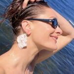 Jenny Skavlan Instagram - 🦪🌊Østers i øra og saltvann i rævva. Det var langhelgen sin.