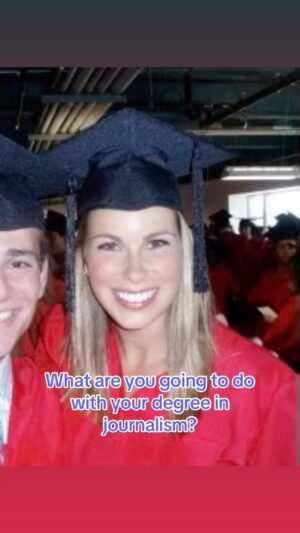 Jenny Taft Instagram - This trend 😂 had to have a little fun with it! 

#reporter #cfb #sidelinereporter #football