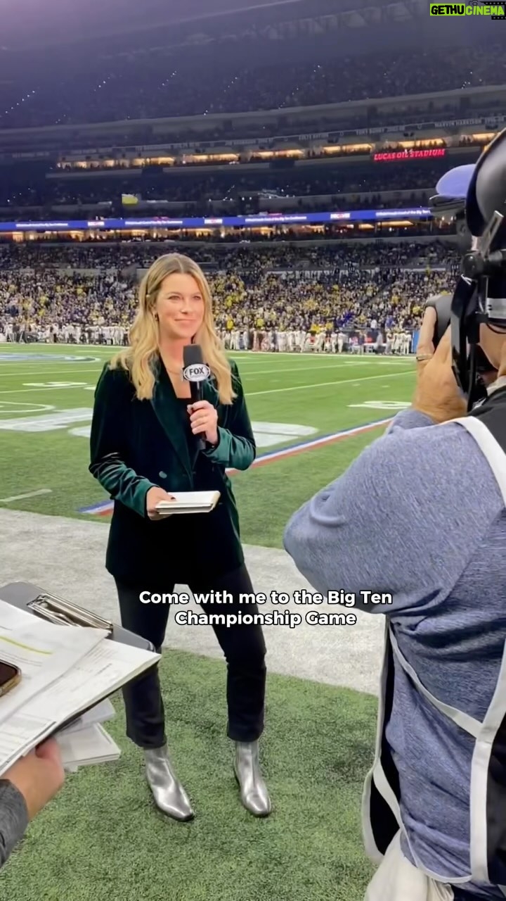 Jenny Taft Instagram - Follow @jennytaft around @bigten Championship Game 🏆🏈
